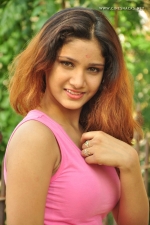 telugu-actress-aarthi-stills-025