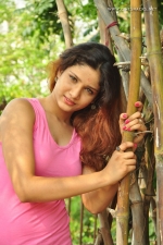 telugu-actress-aarthi-stills-026