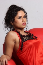 actress-maya-chandran-stills-033