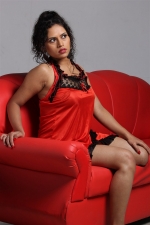 actress-maya-chandran-stills-047