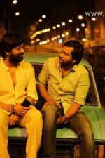 iraivi-movie-stills-012