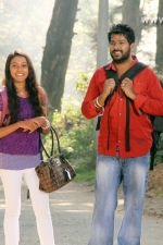 kandaen-kadhal-kondaen-movie-stills-004