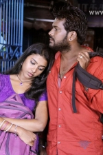 kandaen-kadhal-kondaen-movie-stills-025