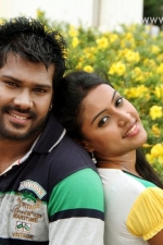 kandaen-kadhal-kondaen-movie-stills-029