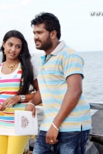 kandaen-kadhal-kondaen-movie-stills-036