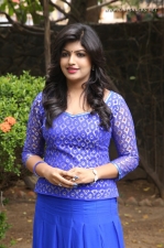 actress-naina-sarwar-stills-004