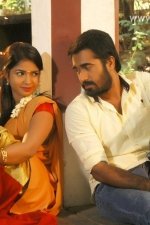 puyala-kilambi-varom-movie-stills-028