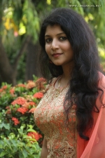 raksharaj-actress-stills-020