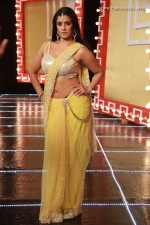 actress-varalakshmi-stills-009