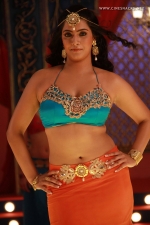 actress-varalakshmi-stills-012