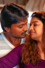 krishna-swathi-in-yaakkai-movie-stills-041