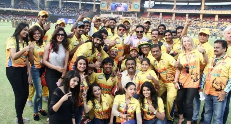 Chennai Rhinos Vs Veer Marathi Match Stills