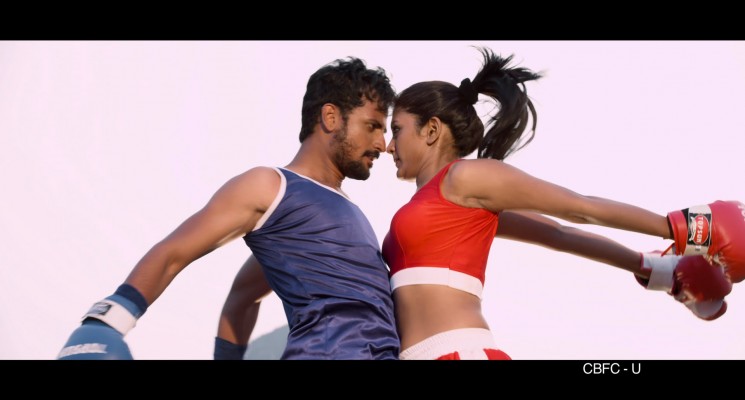 Mudinja Oru Kai Paaru – Oyee Movie Video Song
